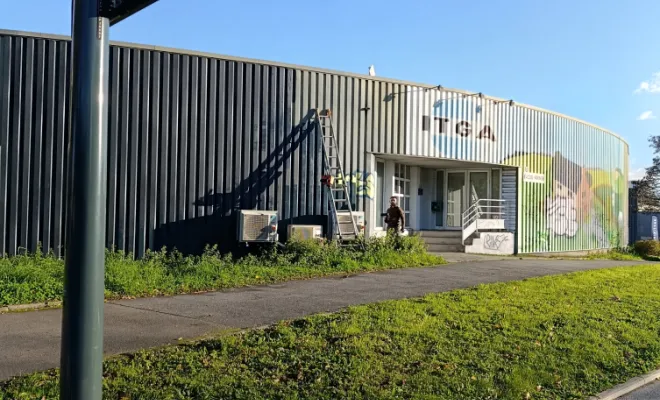 Remise en peinture bardage, Rennes, Façade services