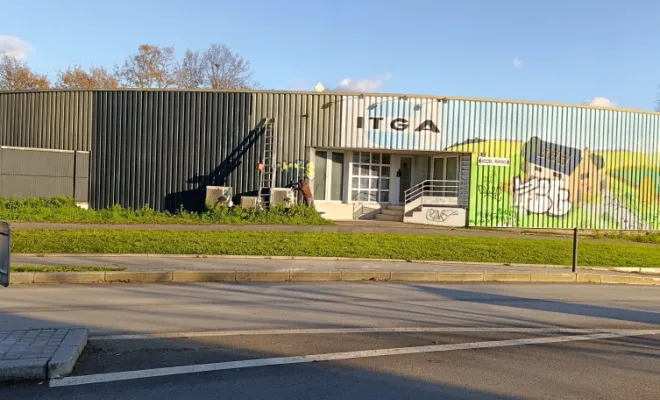 Remise en peinture bardage, Rennes, Façade services